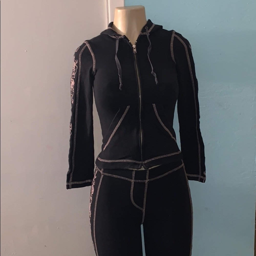 For Joseph Small Floral Embroider Two Piece Set